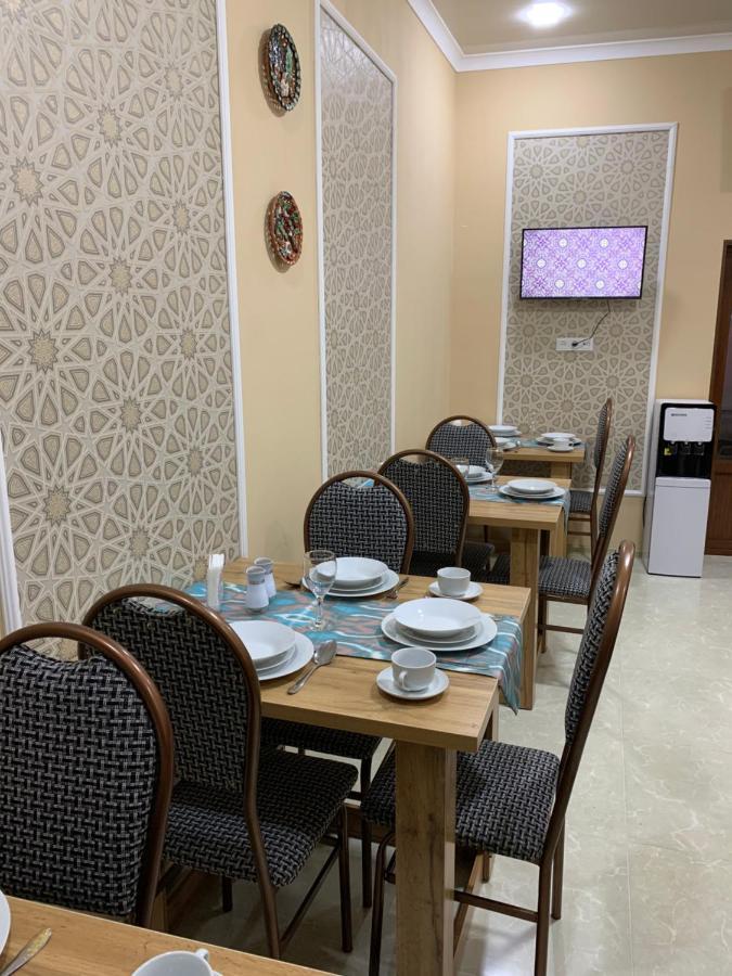 Old Safari Golden Location Guest House Buchara Exteriör bild