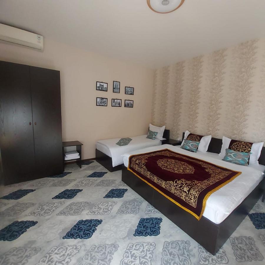 Old Safari Golden Location Guest House Buchara Exteriör bild